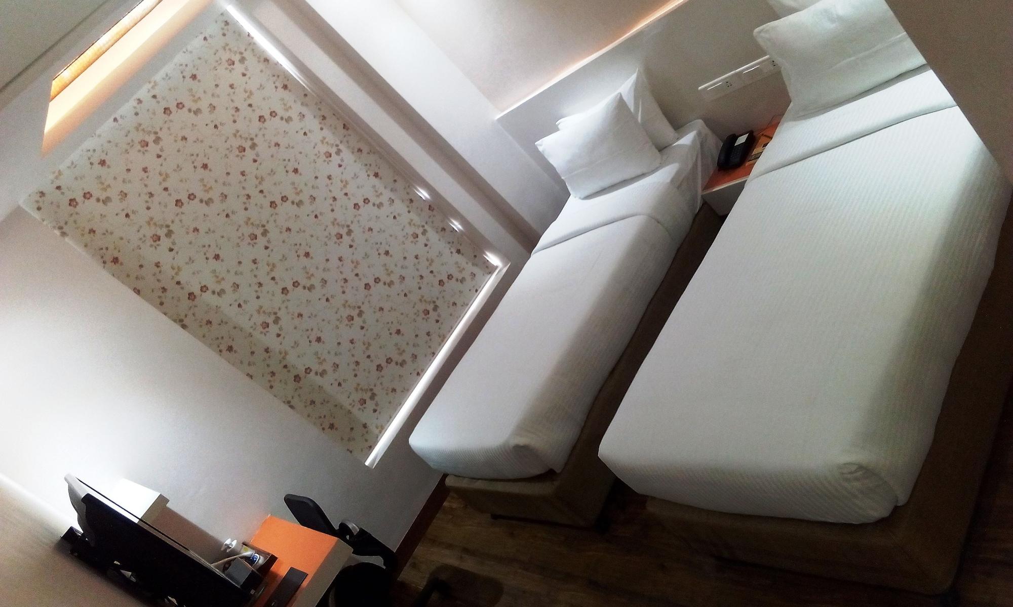 Mango Hotels Prangan Μπουμπάνεσβαρ Εξωτερικό φωτογραφία