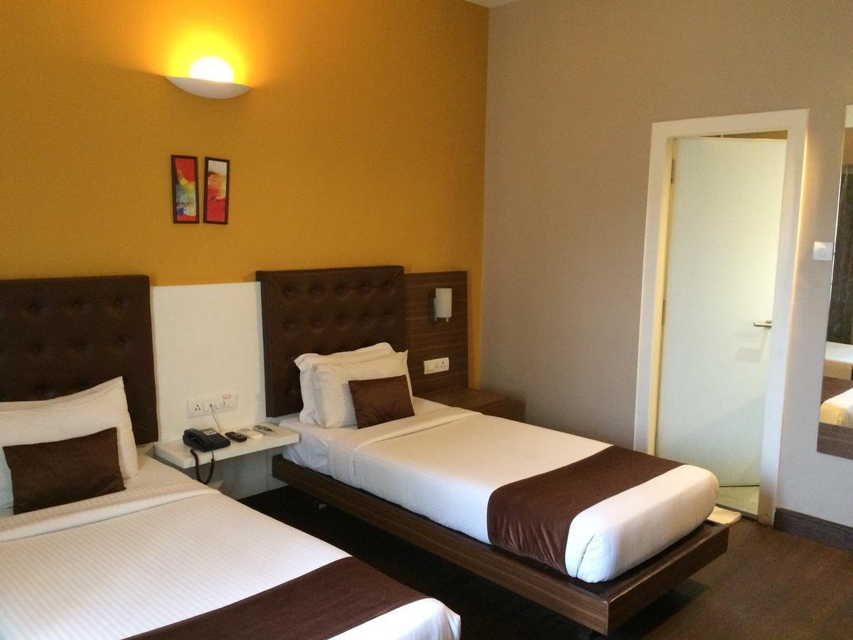 Mango Hotels Prangan Μπουμπάνεσβαρ Εξωτερικό φωτογραφία